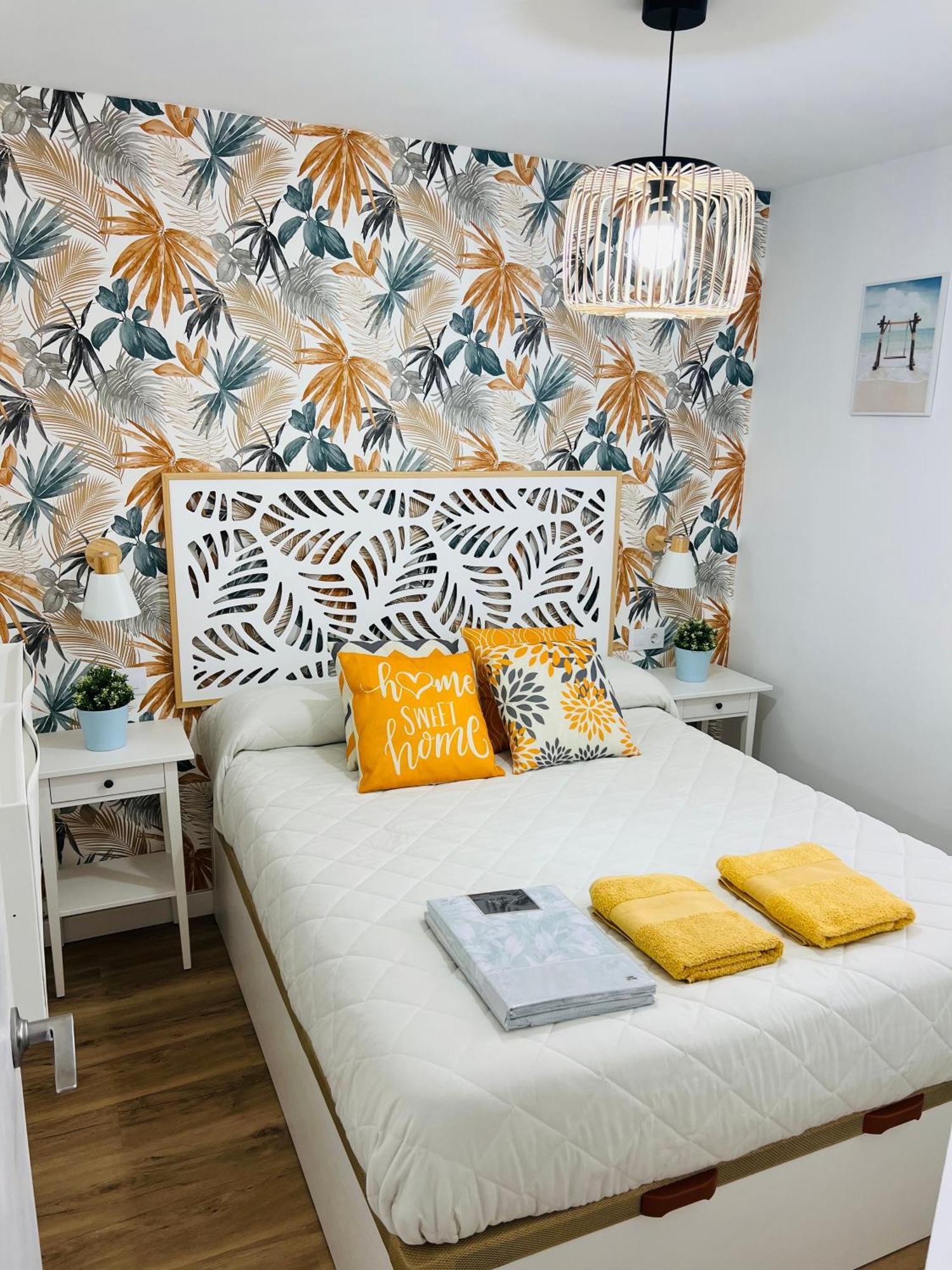 Apartment Nuevo Centrico En Primera Linea De Playa Con Vistas Al Mar, Piscina, Aire Acondicionado Y Wifi *